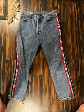 Levi's Blue Stovepipe Jeans with Red & White Side Stripe size 30